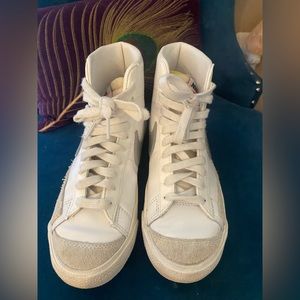 Nike blazer high top sneakers 6.5